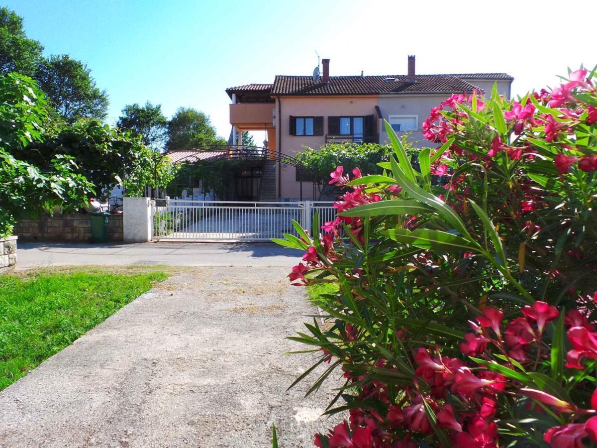 Apartment In Valbandon/Istrien 11261 Dış mekan fotoğraf